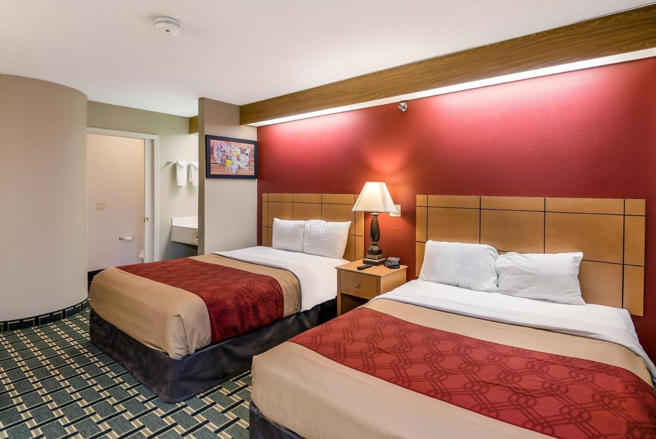 Econo Lodge Inn & Suites Peoria Illinois Ngoại thất bức ảnh
