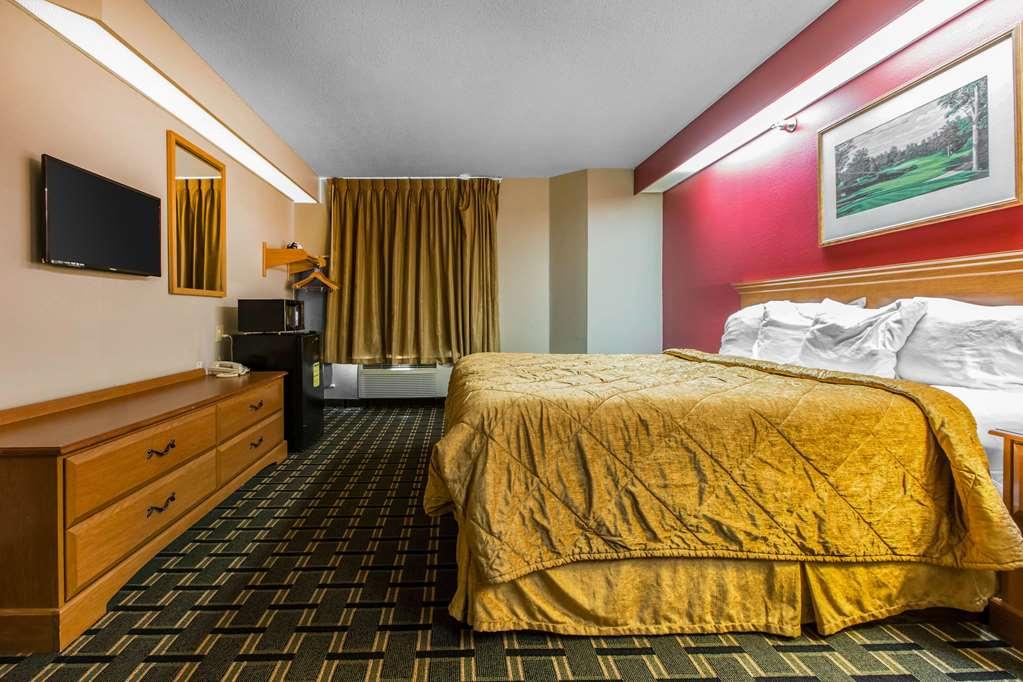 Econo Lodge Inn & Suites Peoria Illinois Phòng bức ảnh